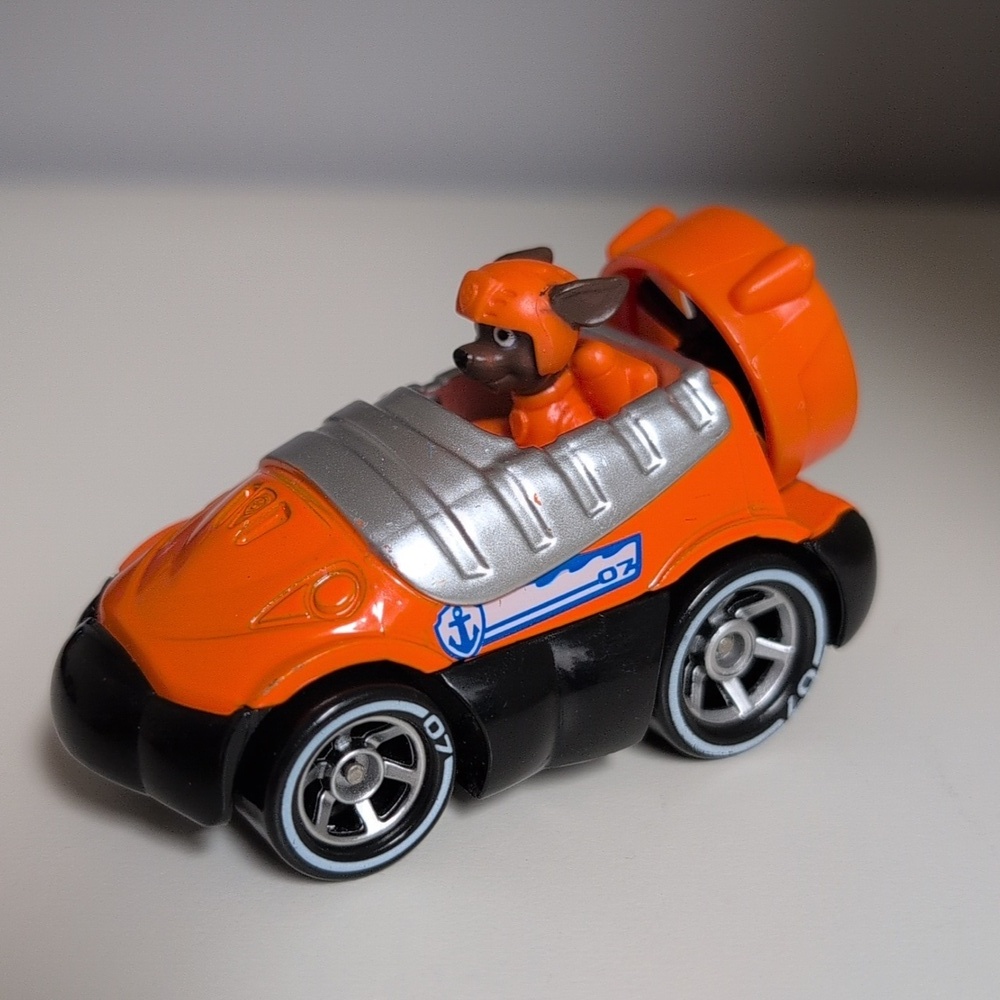 Paw Patrol Rescue Wheels Set Of 5 Paw Patrol Mini Car Toys - Picture 5 of 6